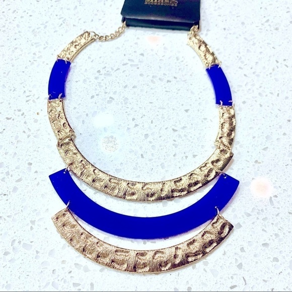 Unbranded Tribal Gold and Blue Necklace Like New - Picture 2 of 2